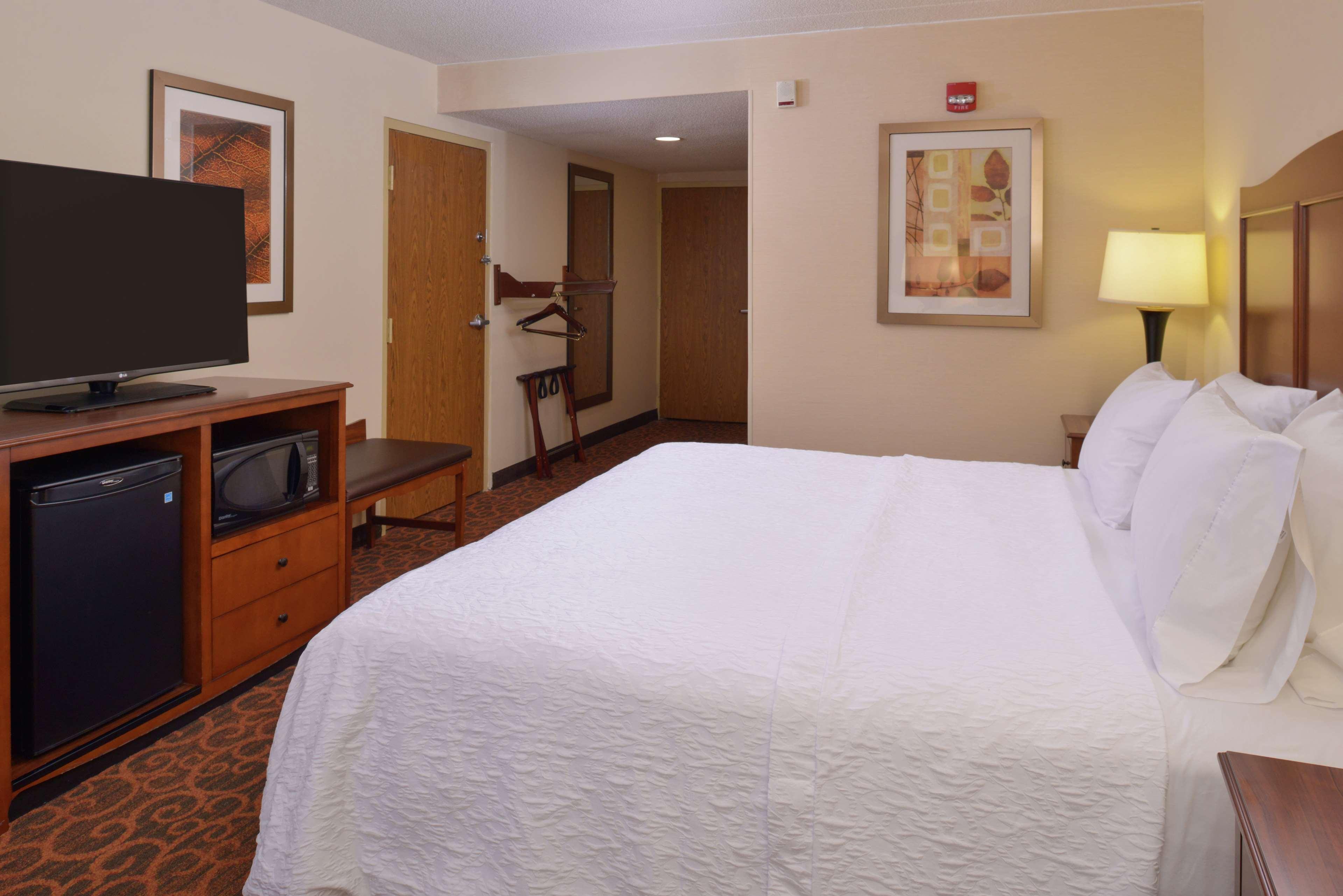 Hampton Inn Frederick Exteriér fotografie