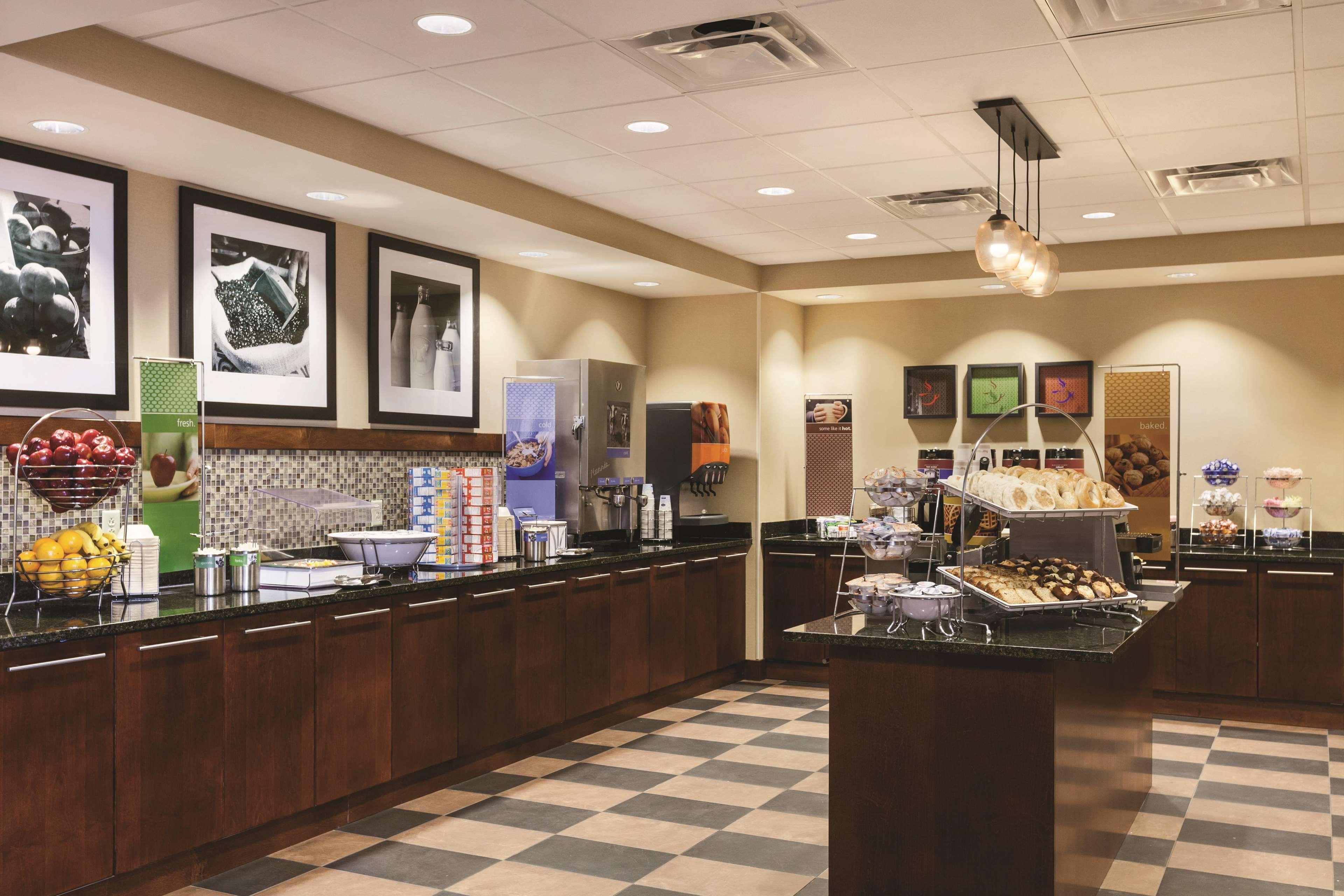 Hampton Inn Frederick Exteriér fotografie