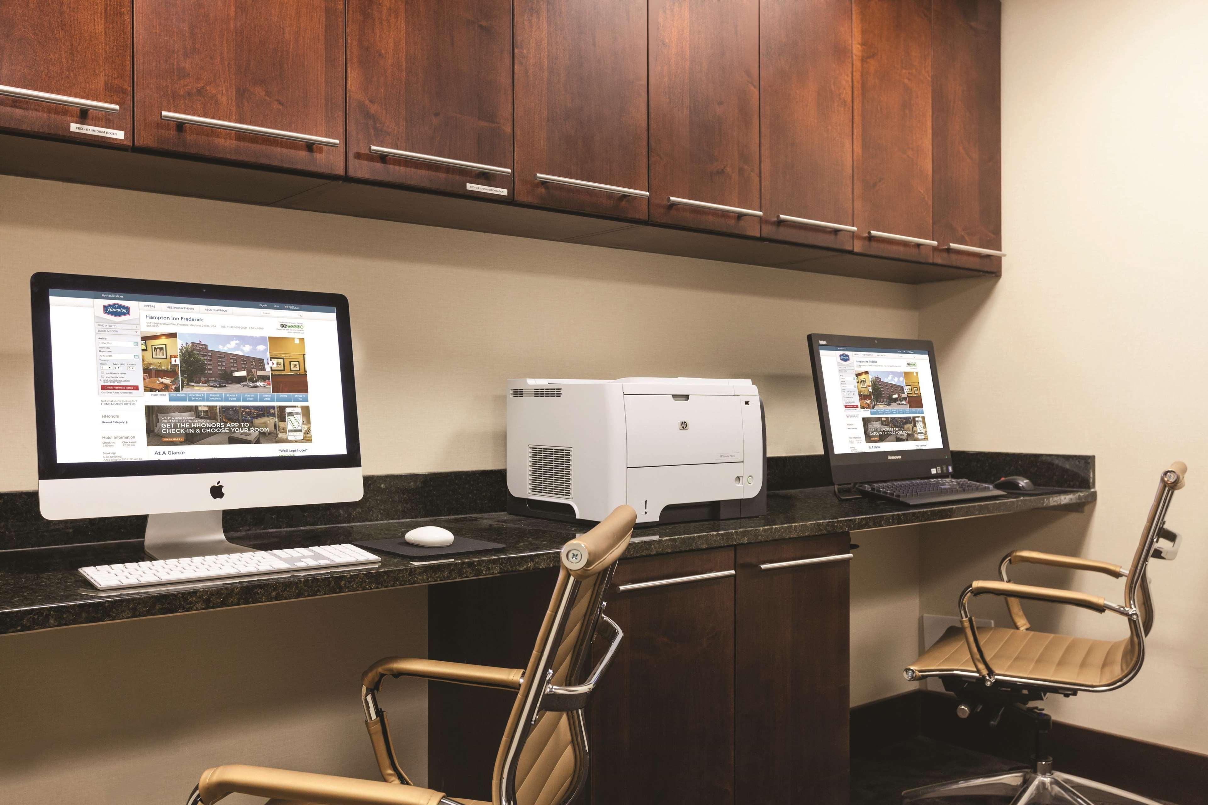 Hampton Inn Frederick Exteriér fotografie