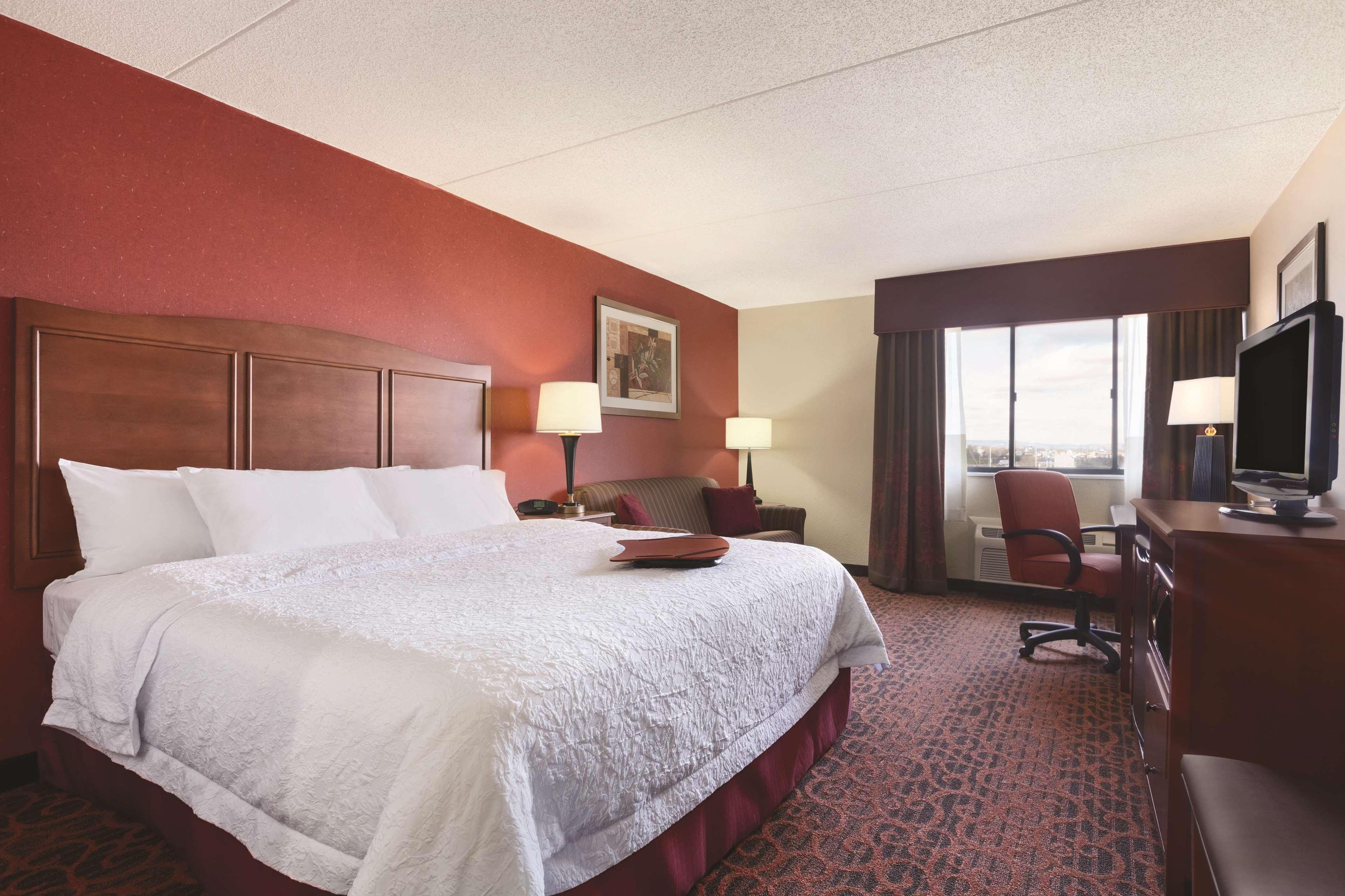 Hampton Inn Frederick Exteriér fotografie