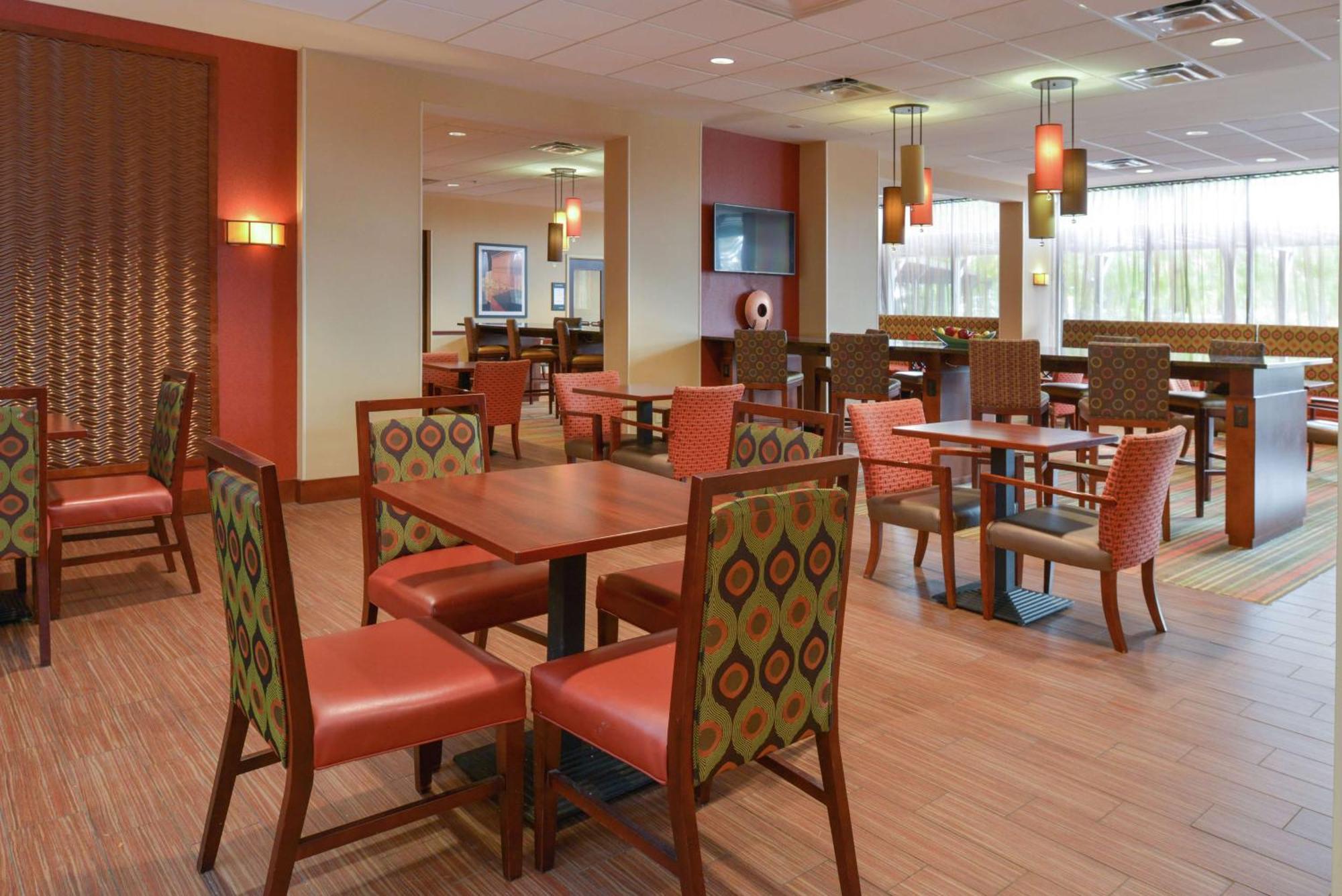 Hampton Inn Frederick Exteriér fotografie